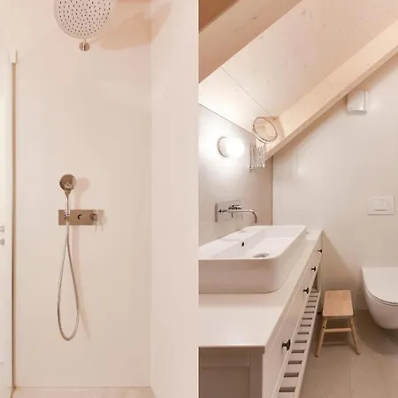 Pr Cirklu, Appartement *